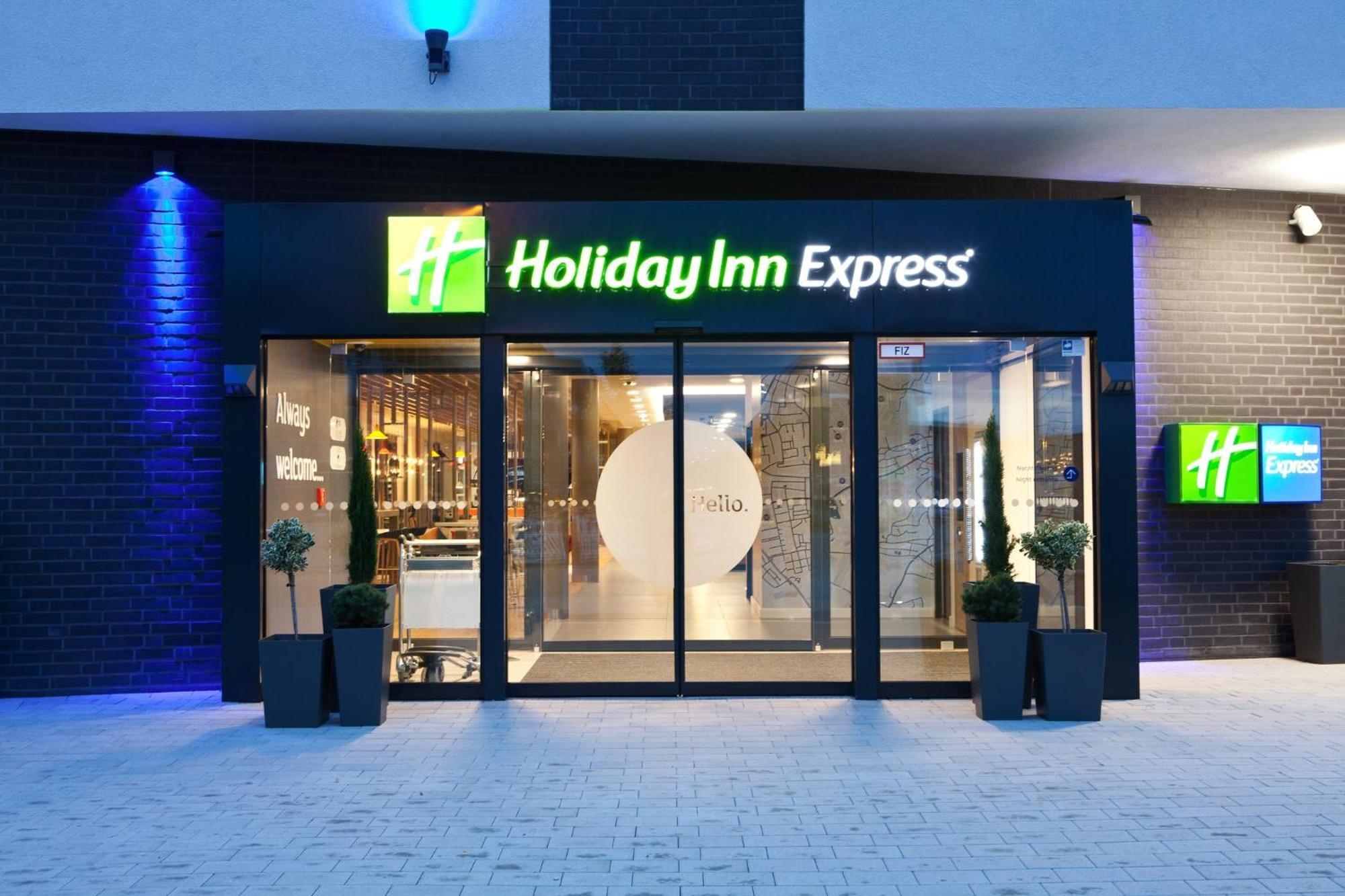 Holiday Inn Express - Ringsheim, an IHG Hotel Exterior foto